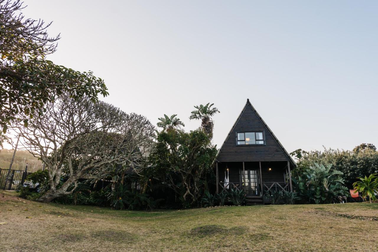 Villa Umzumbe Surf House Extérieur photo